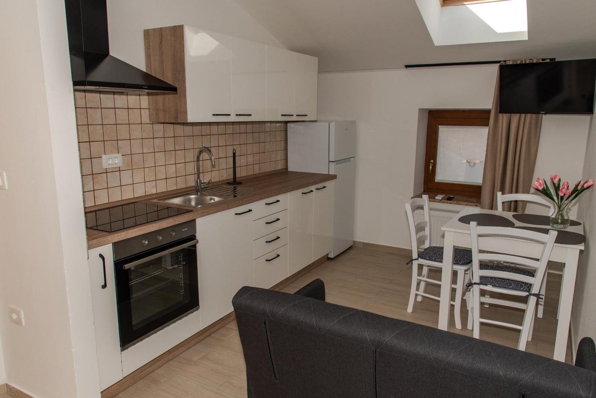 Apartmaji Tinta Kanal Екстер'єр фото