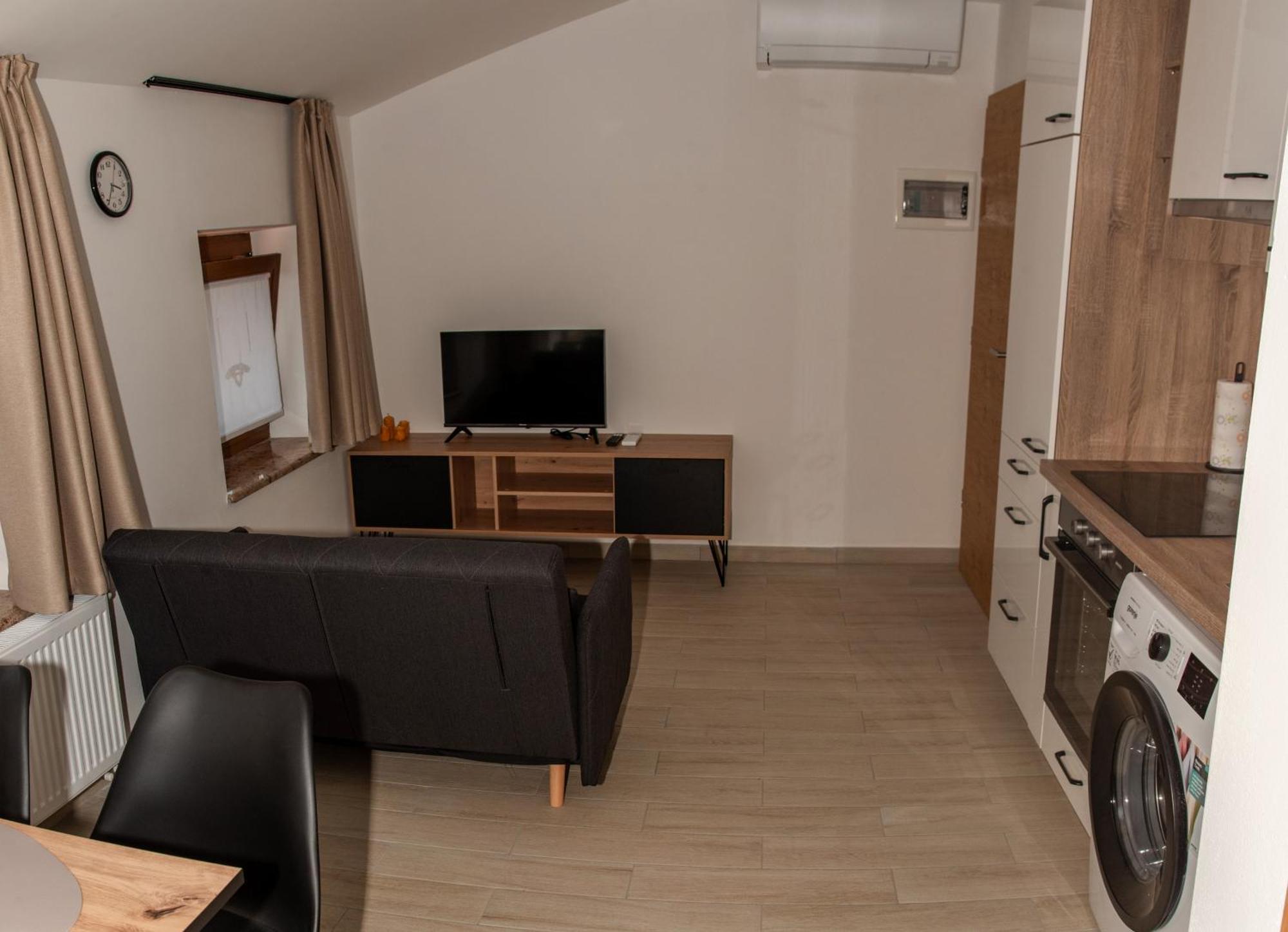 Apartmaji Tinta Kanal Екстер'єр фото