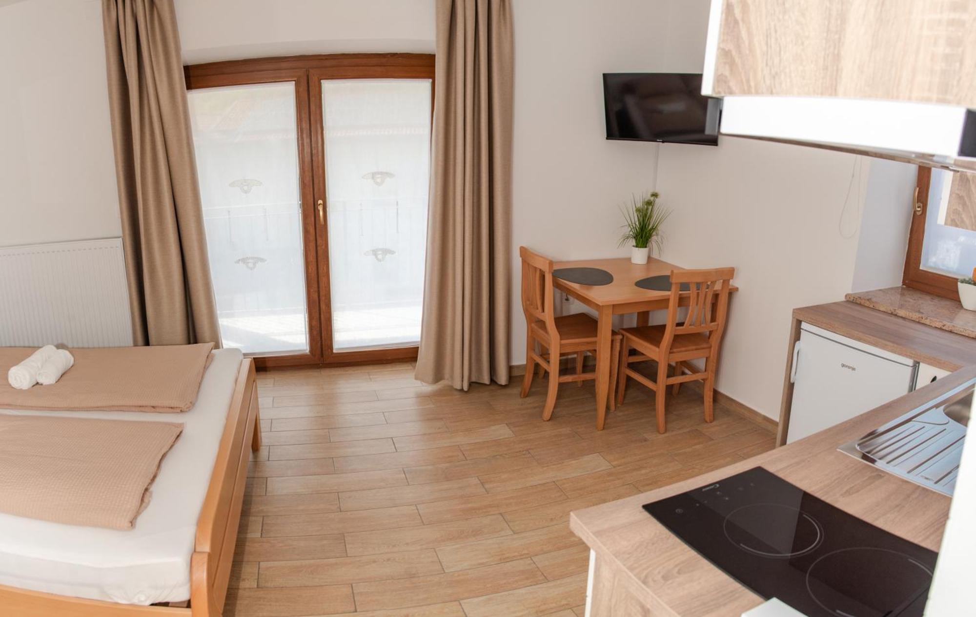 Apartmaji Tinta Kanal Екстер'єр фото