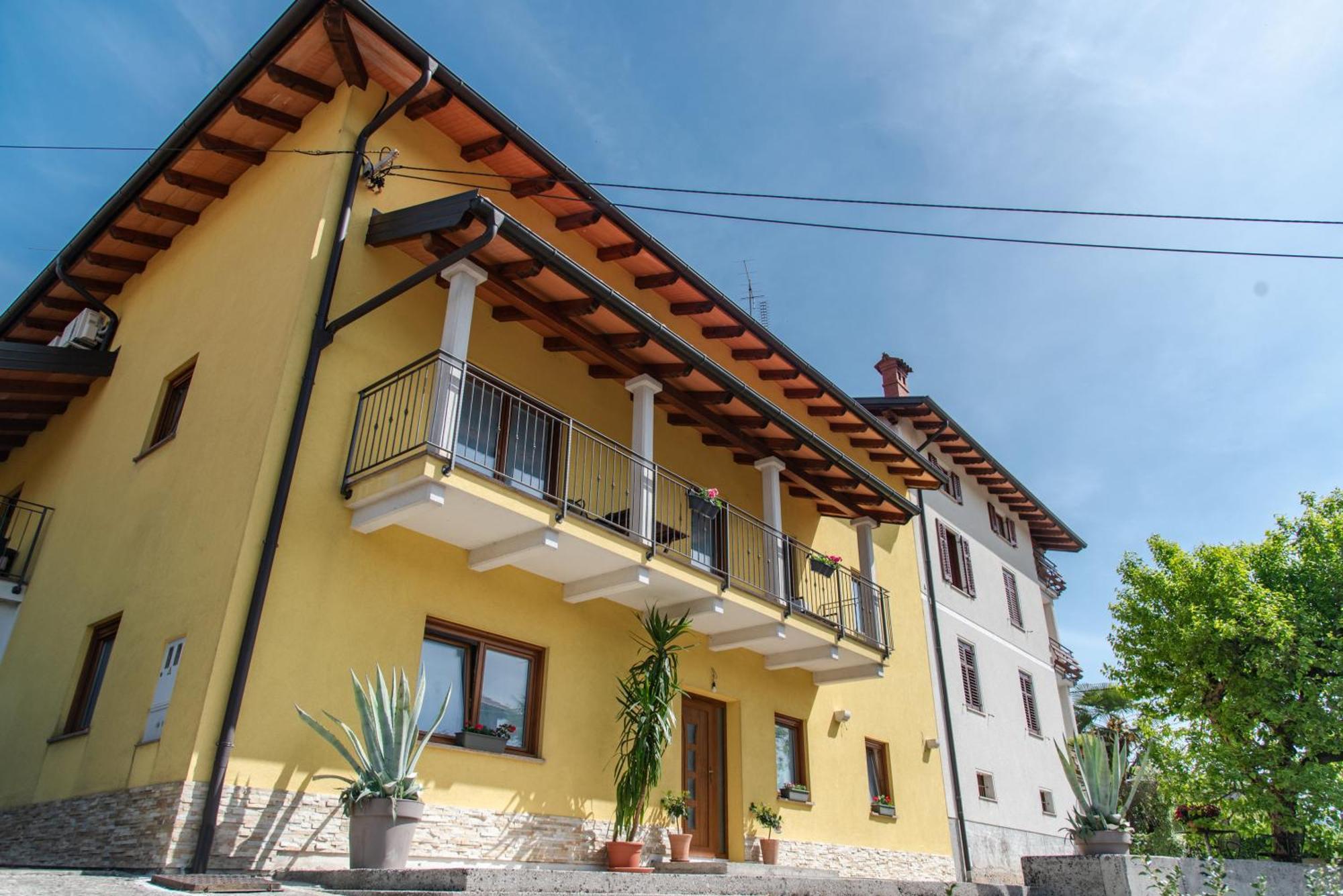 Apartmaji Tinta Kanal Екстер'єр фото